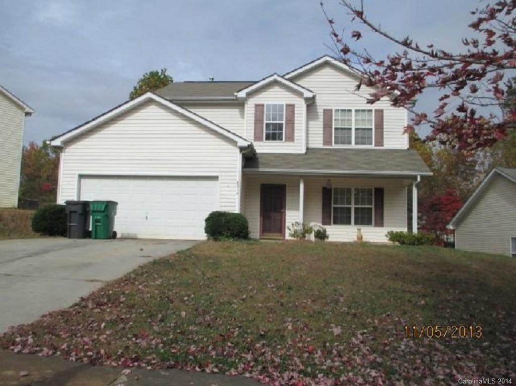 8214 Pozzi Road Charlotte NC 28216