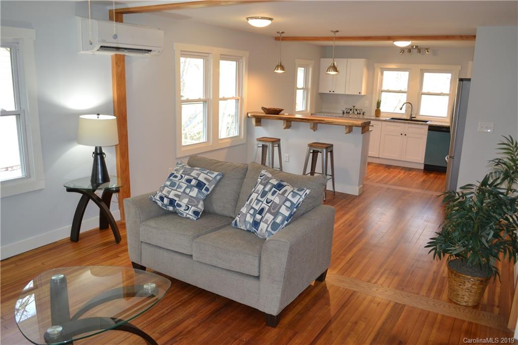 75 Sand Hill School Road Asheville NC 28806