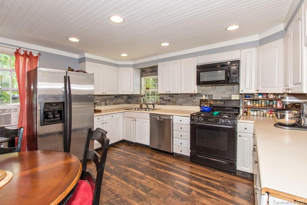 94 Reems Creek Road Weaverville NC 28787