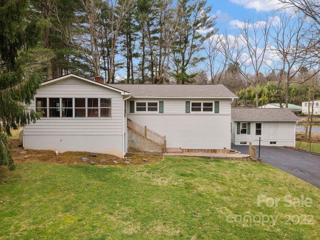 15 S Bear Creek Road Asheville NC 28806