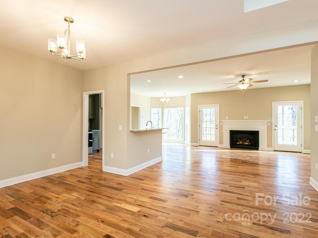 4 Ivywood Road Weaverville NC 28787