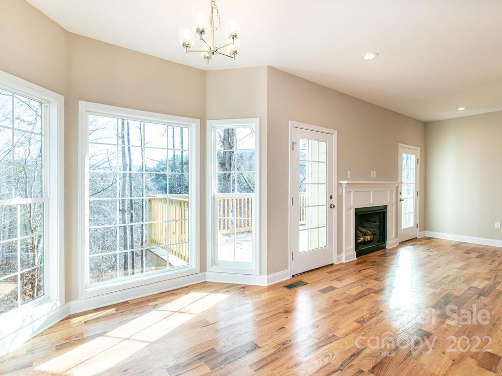 4 Ivywood Road Weaverville NC 28787