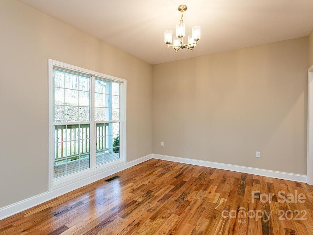 4 Ivywood Road Weaverville NC 28787