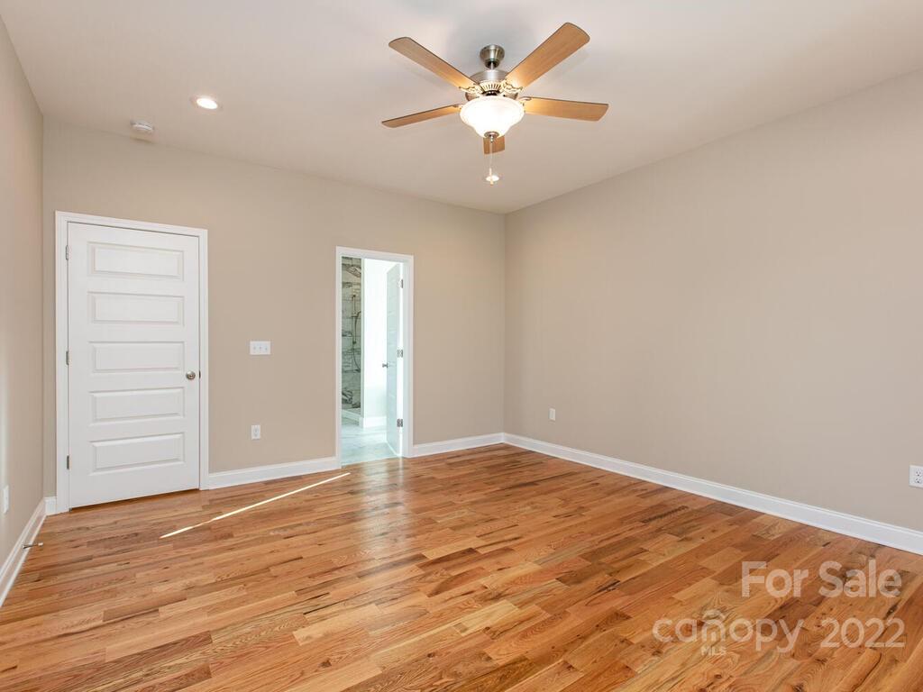 4 Ivywood Road Weaverville NC 28787