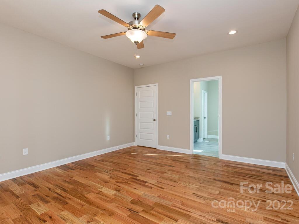 4 Ivywood Road Weaverville NC 28787