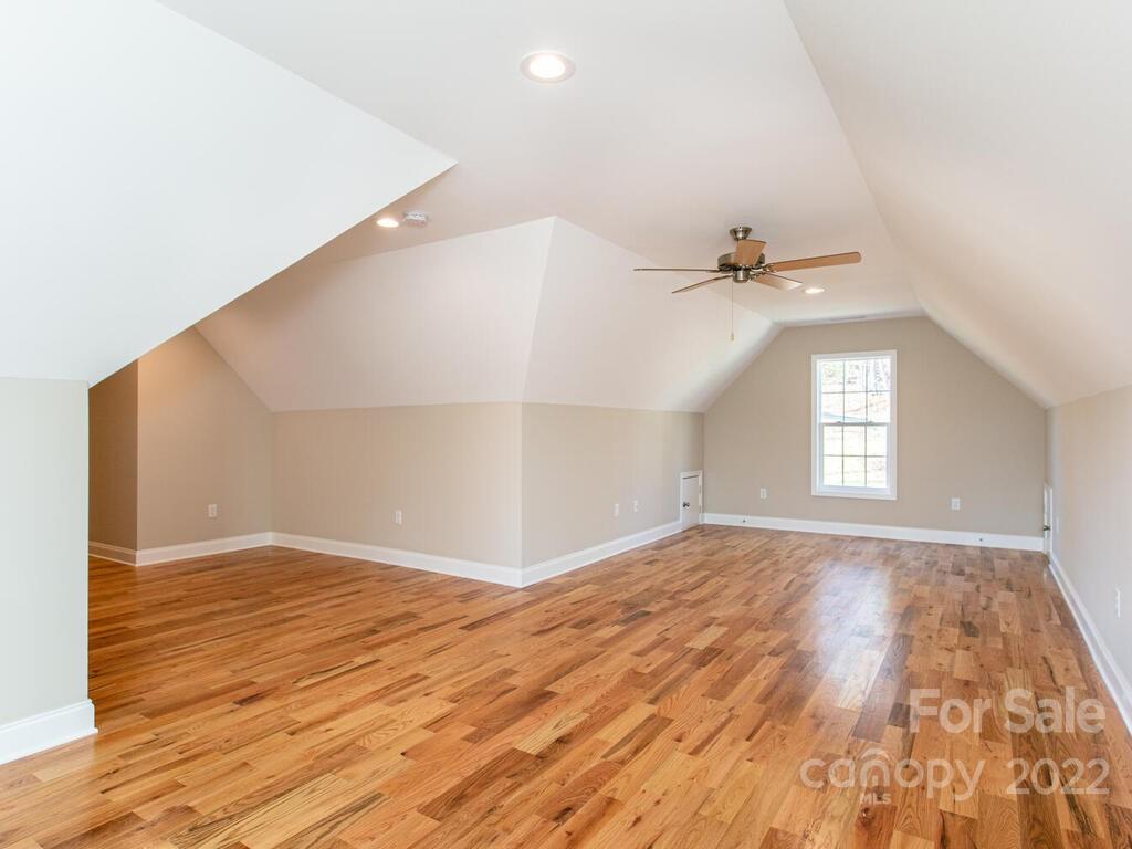 4 Ivywood Road Weaverville NC 28787