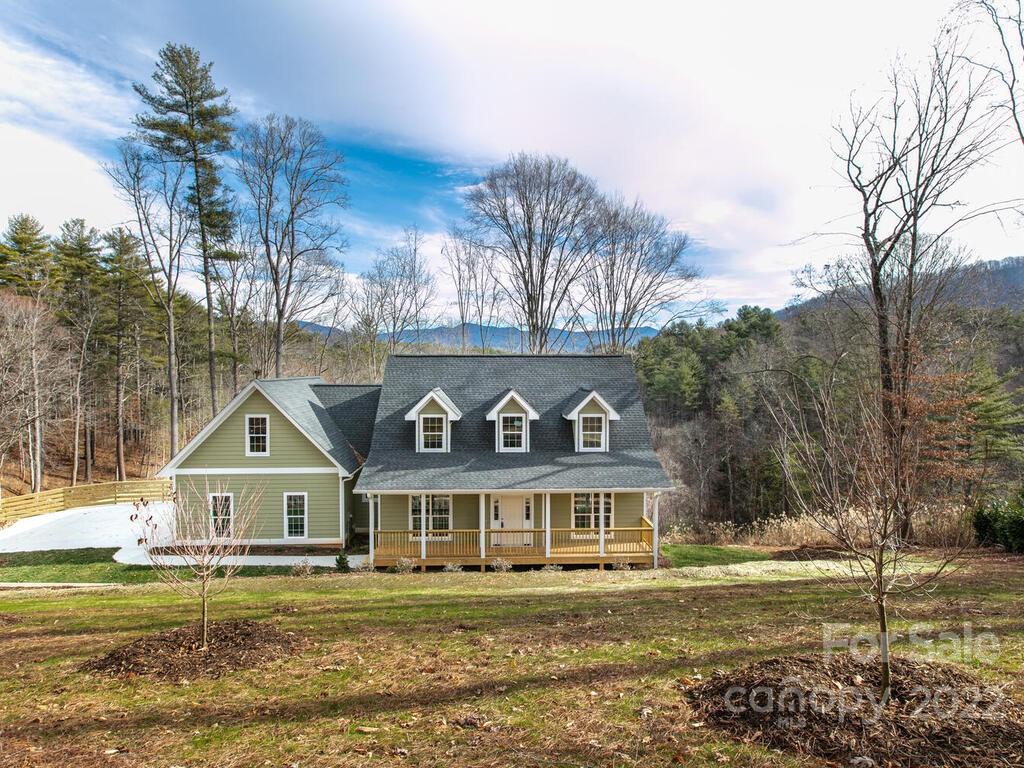 4 Ivywood Road Weaverville NC 28787
