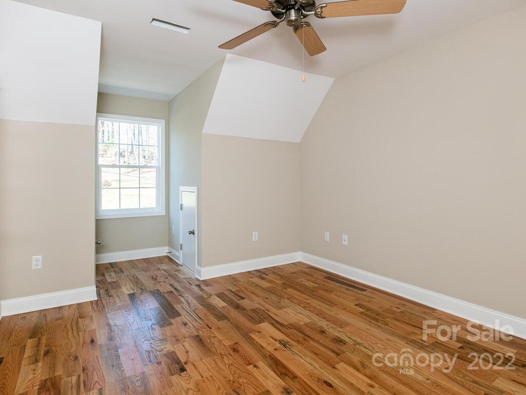 4 Ivywood Road Weaverville NC 28787