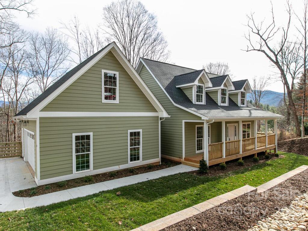 4 Ivywood Road Weaverville NC 28787
