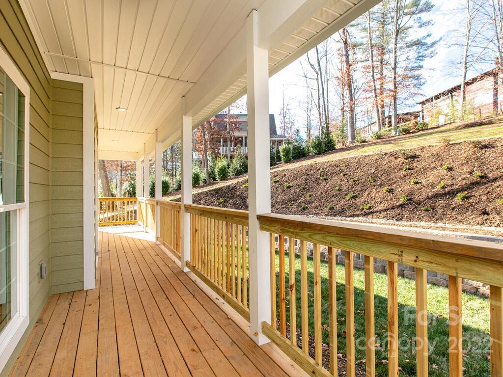 4 Ivywood Road Weaverville NC 28787