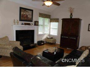 20 Fairview Hills Drive Fairview NC 28730
