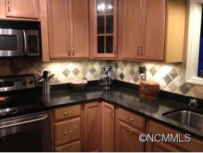 20 Fairview Hills Drive Fairview NC 28730