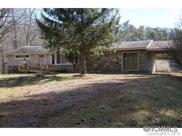 729 Old Fort Road Fairview NC 28730