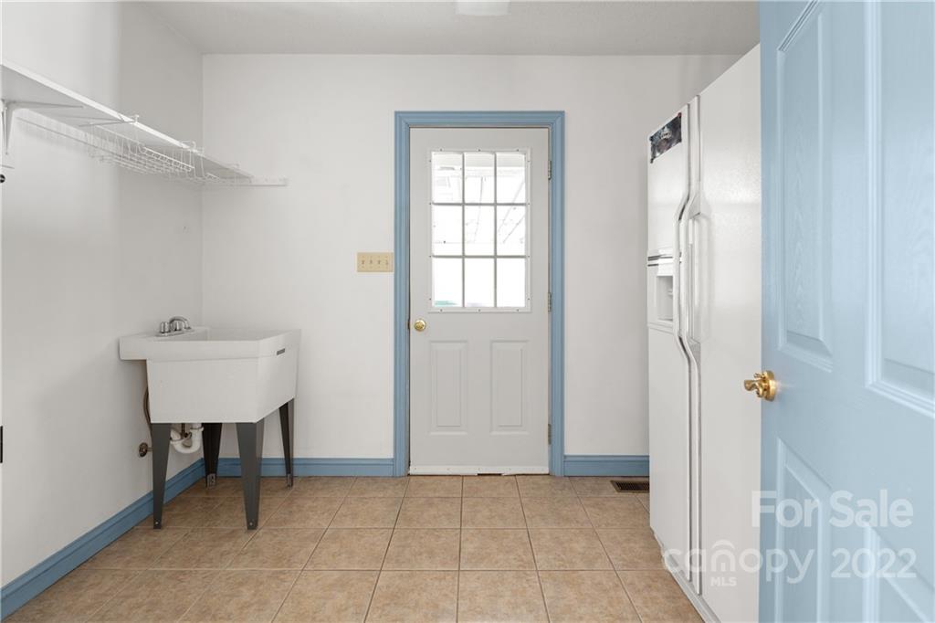 7 Glen Cable Road Asheville NC 28805