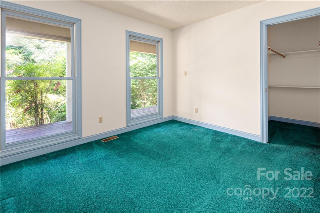 7 Glen Cable Road Asheville NC 28805