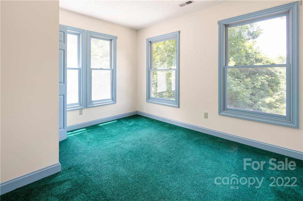 7 Glen Cable Road Asheville NC 28805