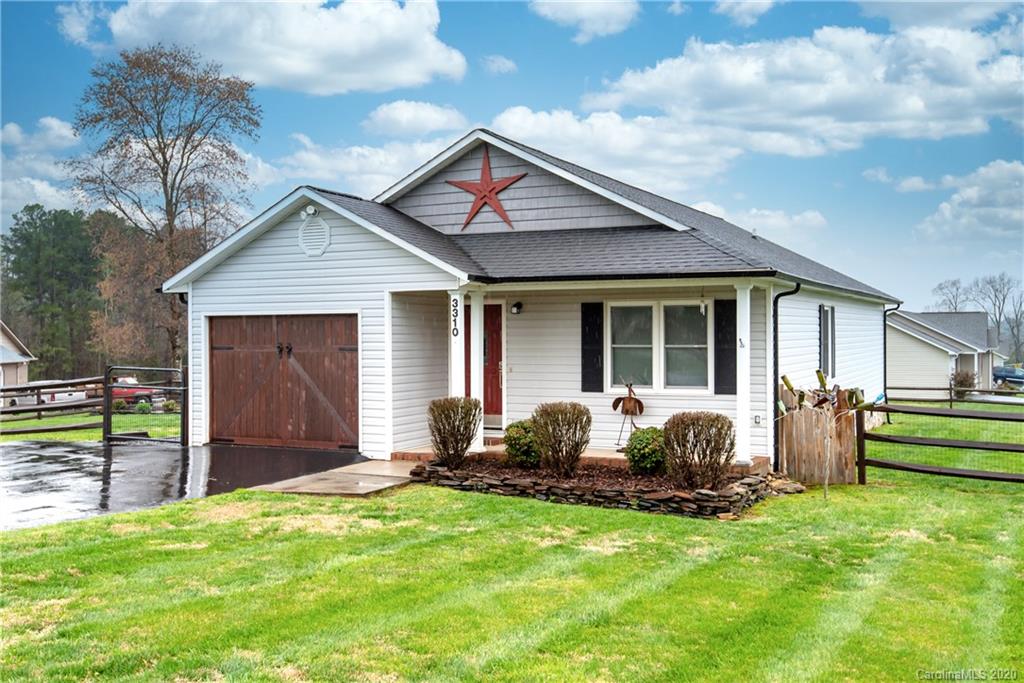 3310 44th Avenue Drive NE Hickory NC 28601