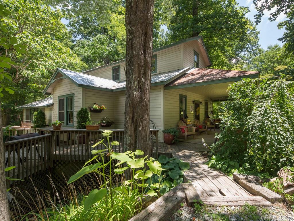192 Patterson Street Saluda NC 28773
