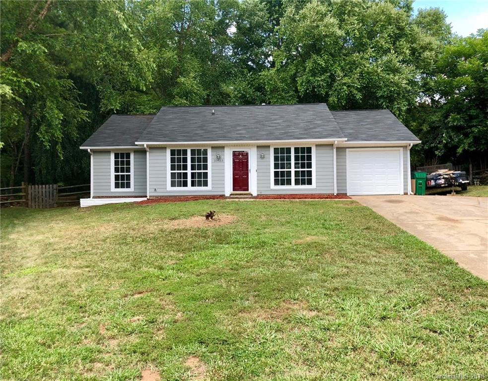 10933 Lassen Court Charlotte NC 28214