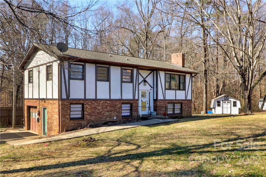 1916 Beauty Street Statesville NC 28625