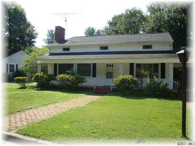 114 May Drive Statesville NC 28677