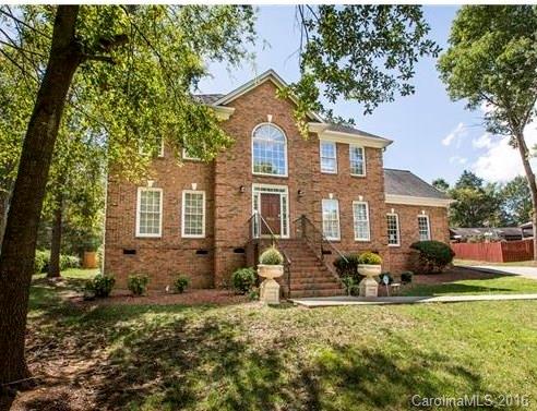 9816 Deer Brook Lane Charlotte NC 28210