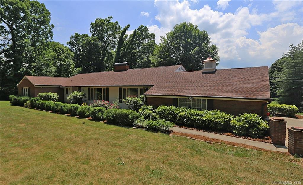 121 Oak Park Drive Clyde NC 28721