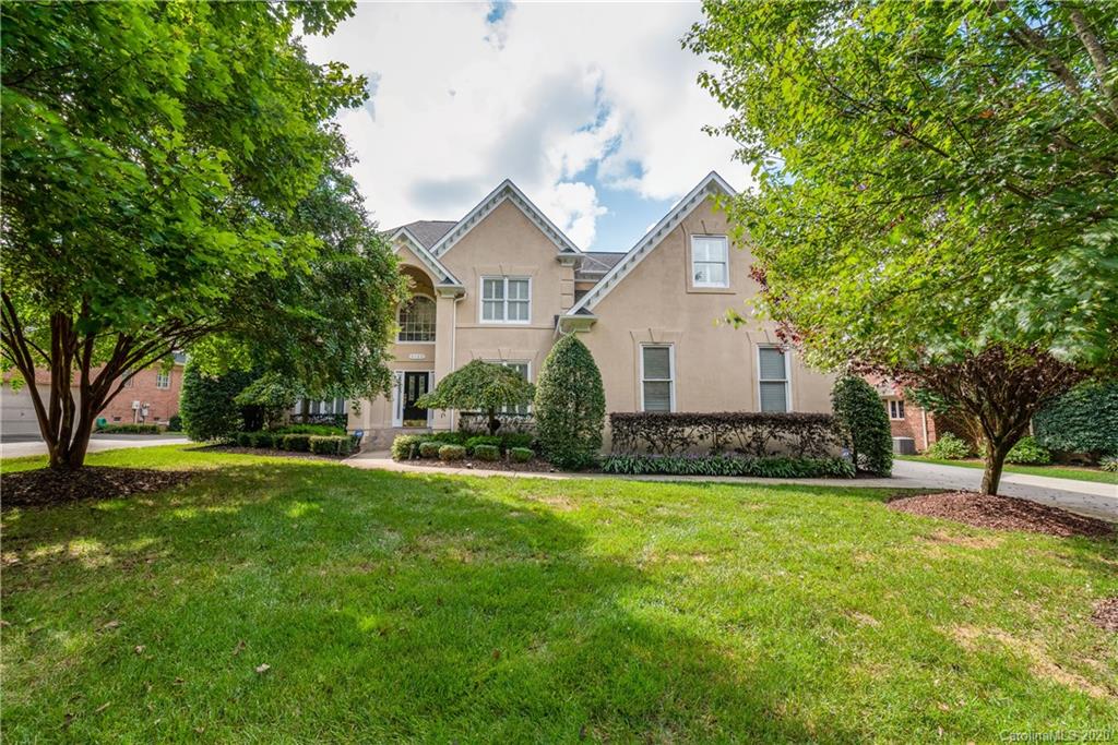 5133 Belicourt Drive Charlotte NC 28277