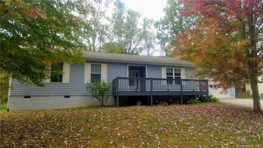 20 Mosers Place Candler NC 28715