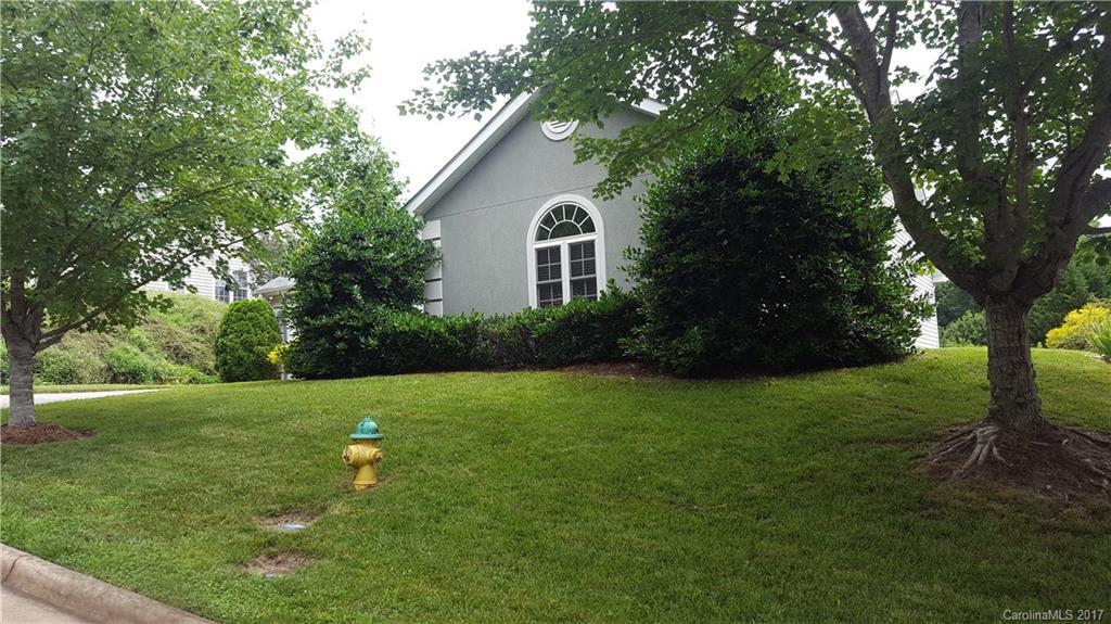 14 Stonebridge Drive Asheville NC 28805