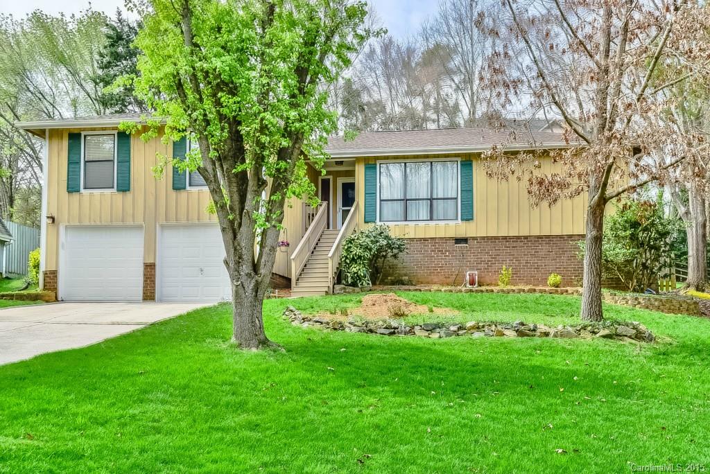 225 Oak Creek Drive Charlotte NC 28270