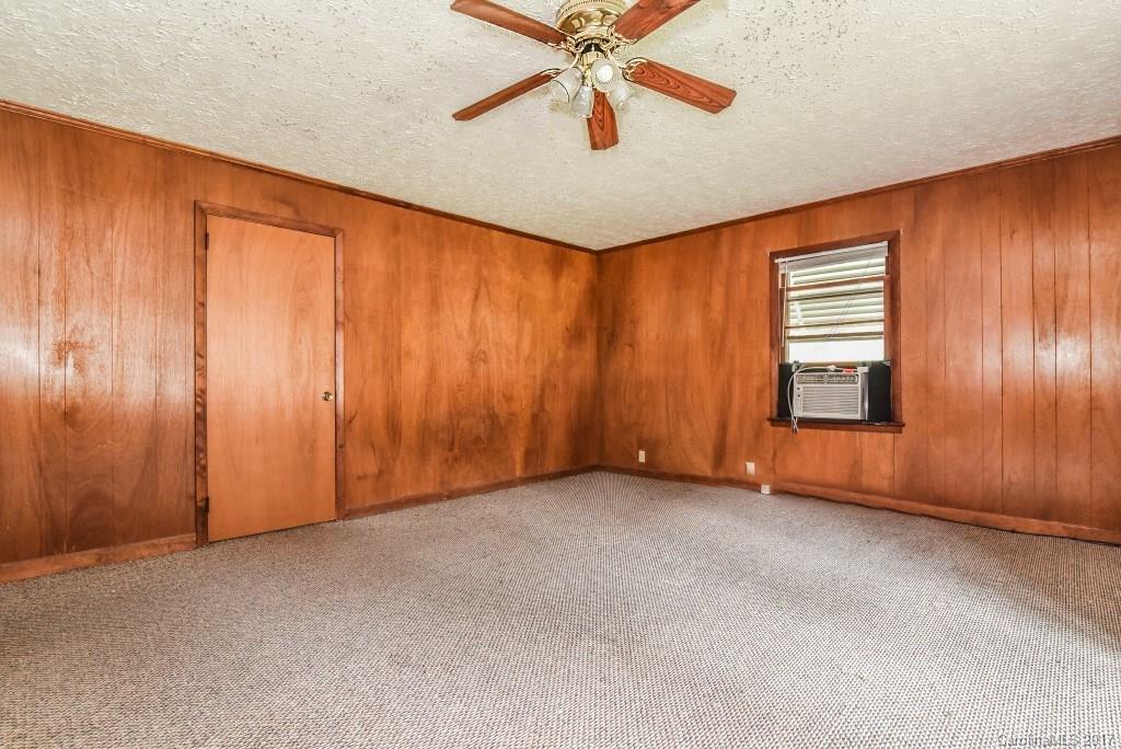 287 Old Fort Road Fairview NC 28730