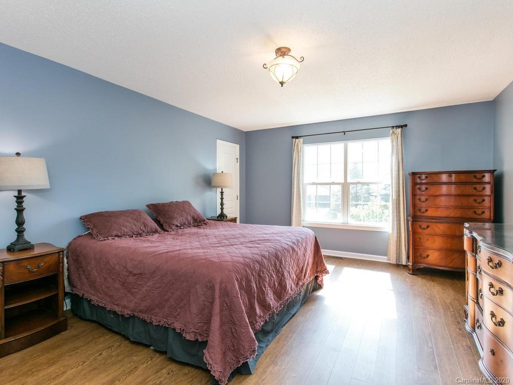 11 Eagles Nest Lane Asheville NC 28806