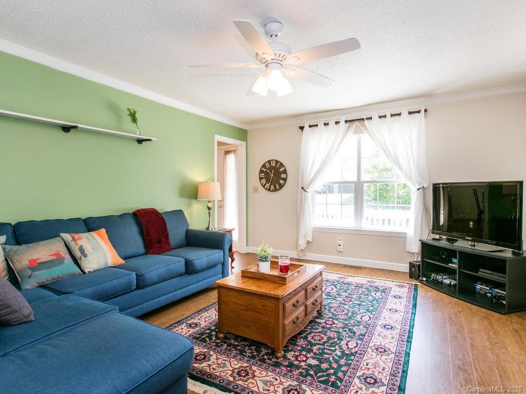 11 Eagles Nest Lane Asheville NC 28806