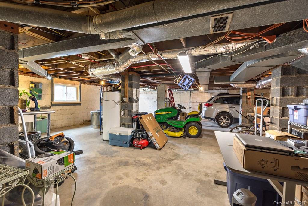 60 Morgan Street Candler NC 28715