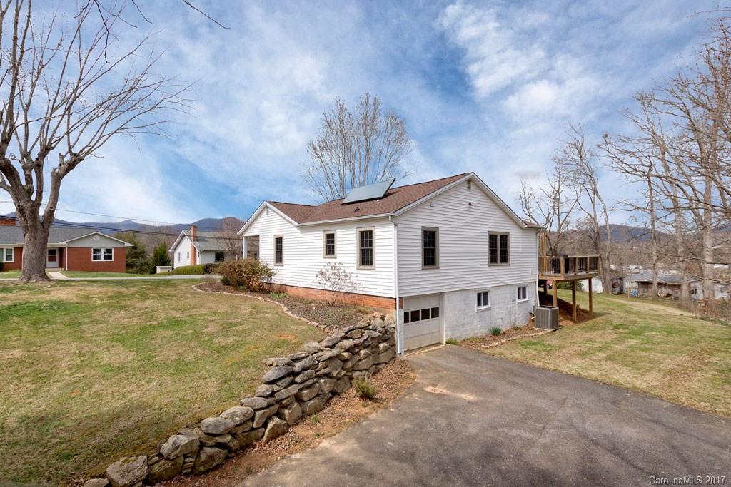 60 Morgan Street Candler NC 28715