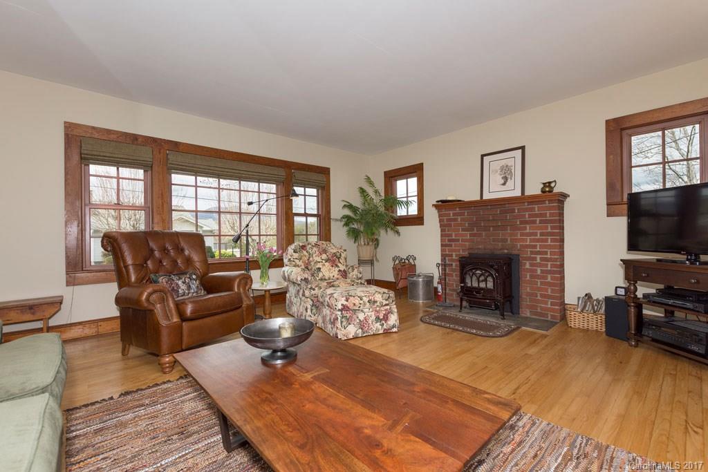 60 Morgan Street Candler NC 28715