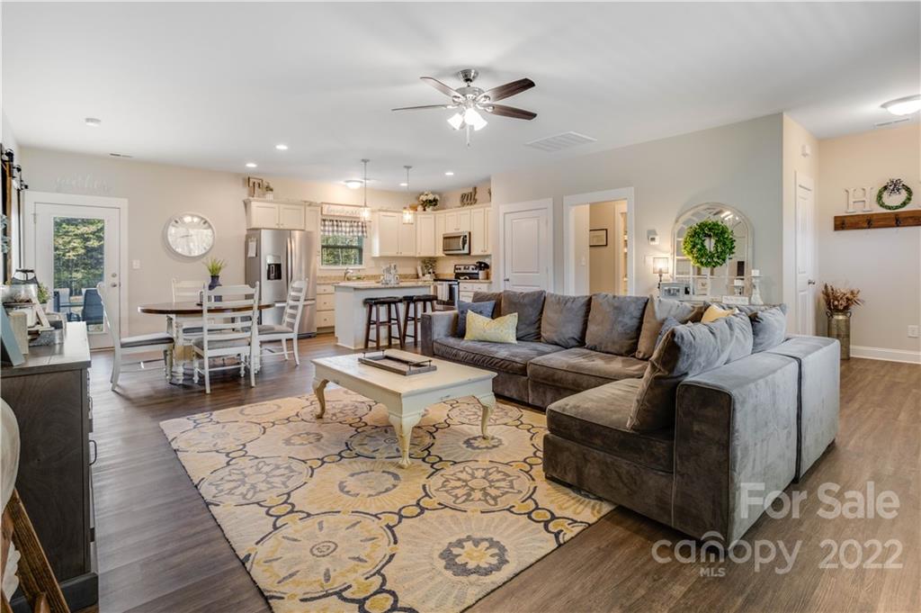 113 Spring Creek Drive Mount Holly NC 28120