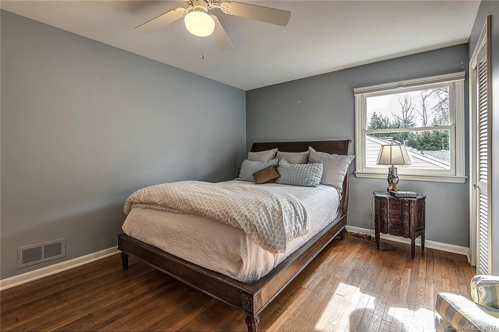 30 Maplewood Road Asheville NC 28804