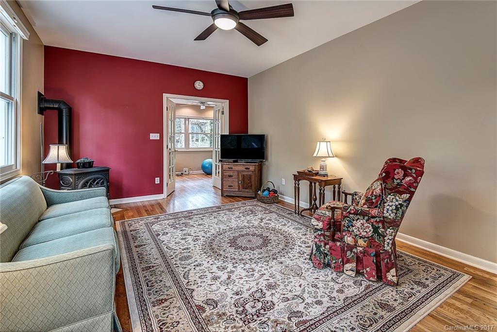 30 Maplewood Road Asheville NC 28804