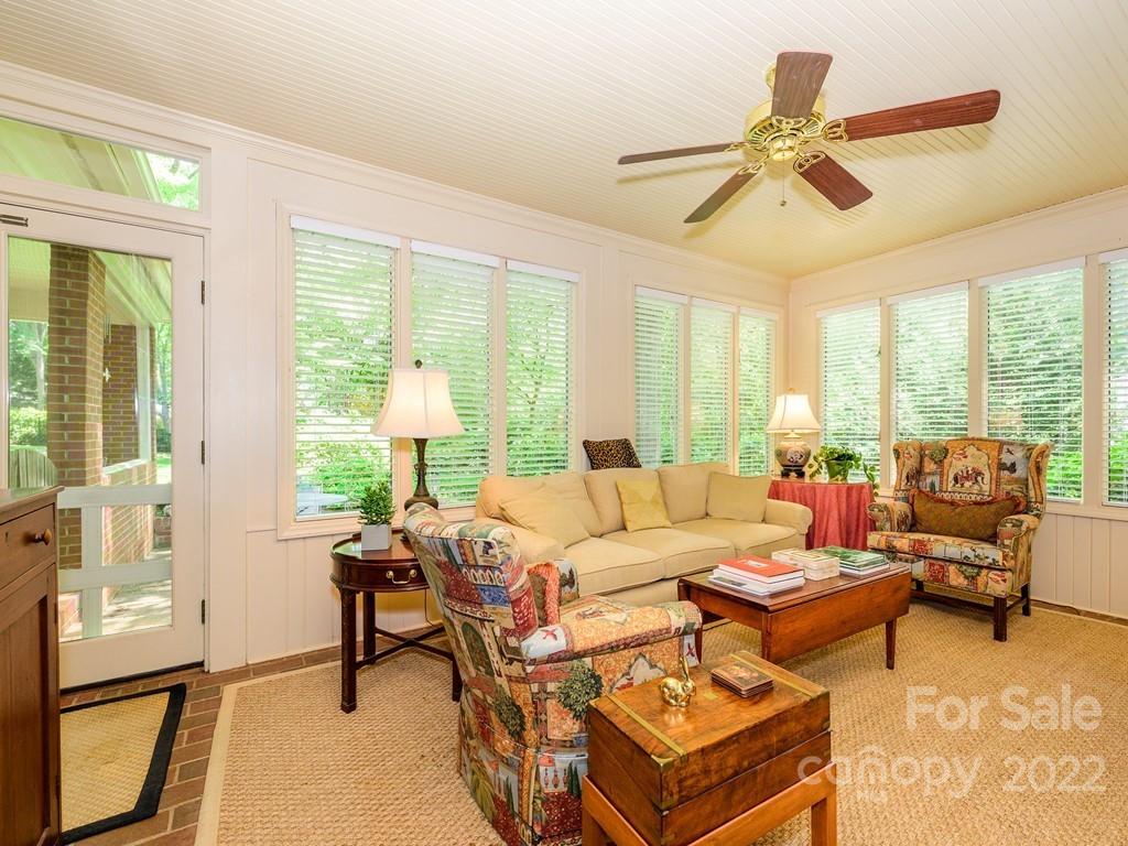 3935 Brinton Place Charlotte NC 28226