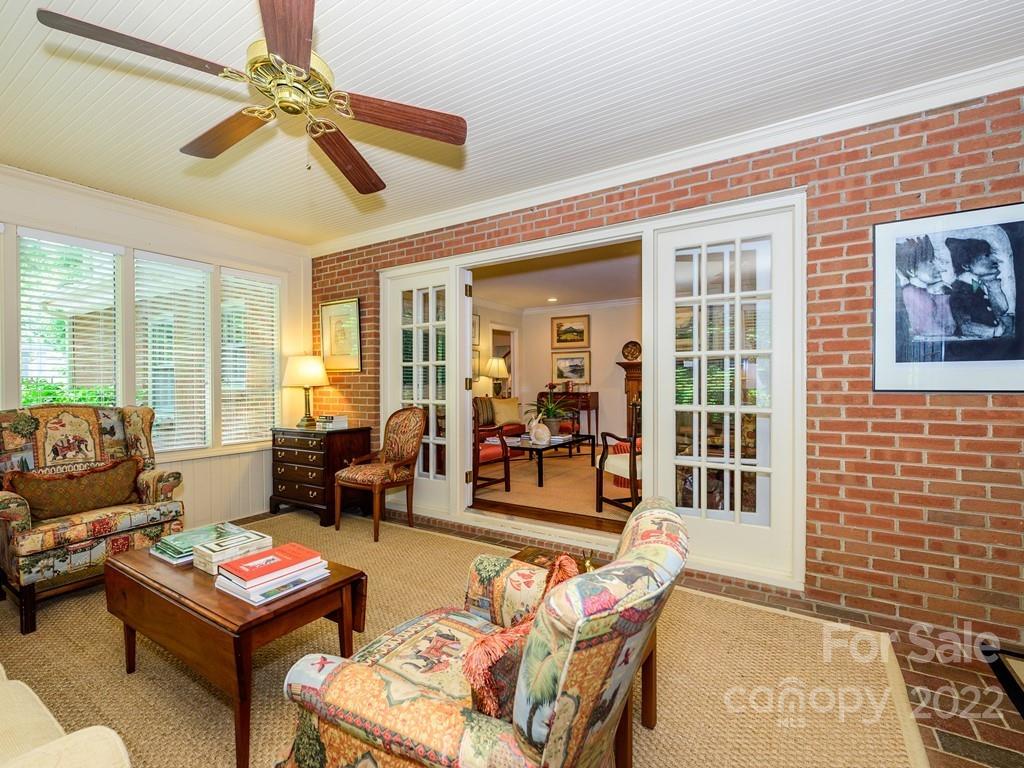 3935 Brinton Place Charlotte NC 28226