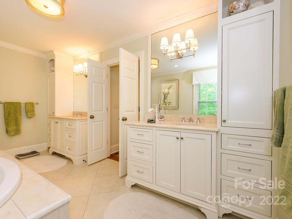 3935 Brinton Place Charlotte NC 28226