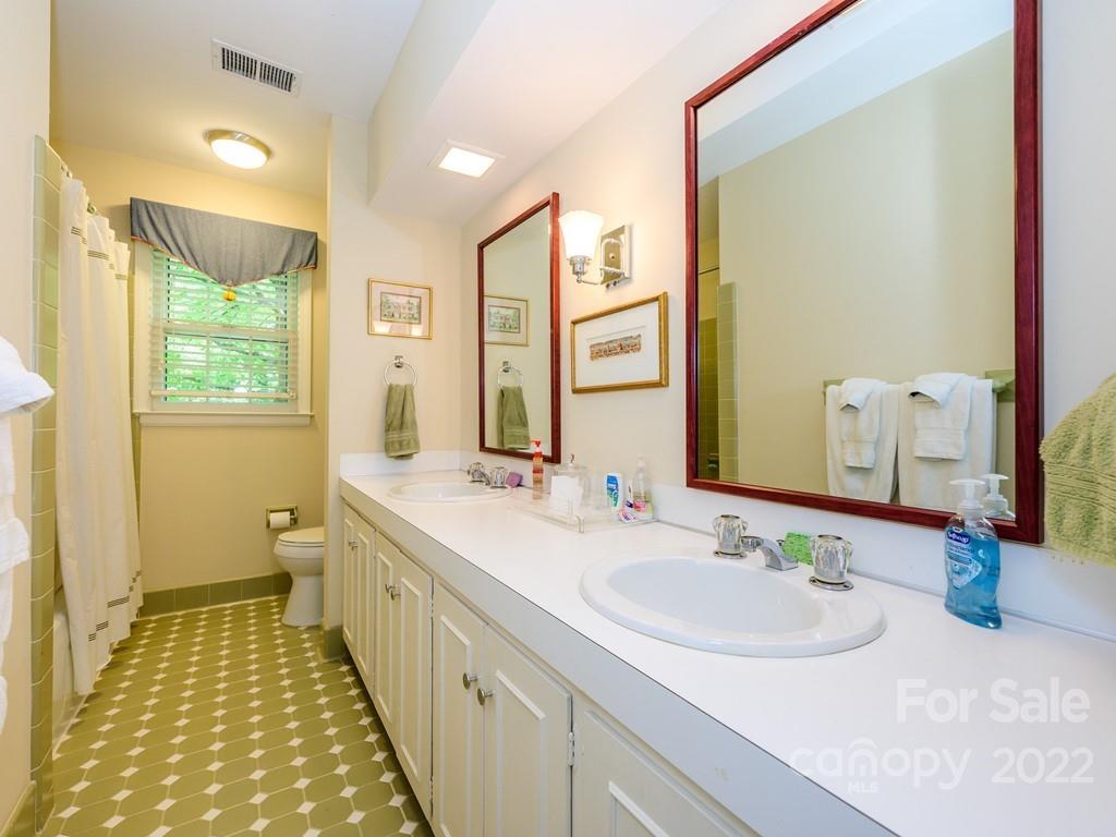 3935 Brinton Place Charlotte NC 28226