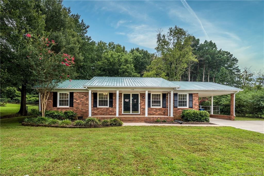 1310 Vickie Lane Matthews NC 28104