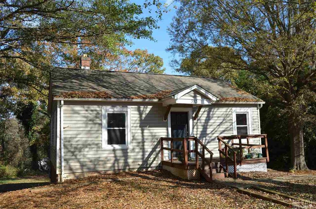 353 17th Avenue NE Hickory NC 28601