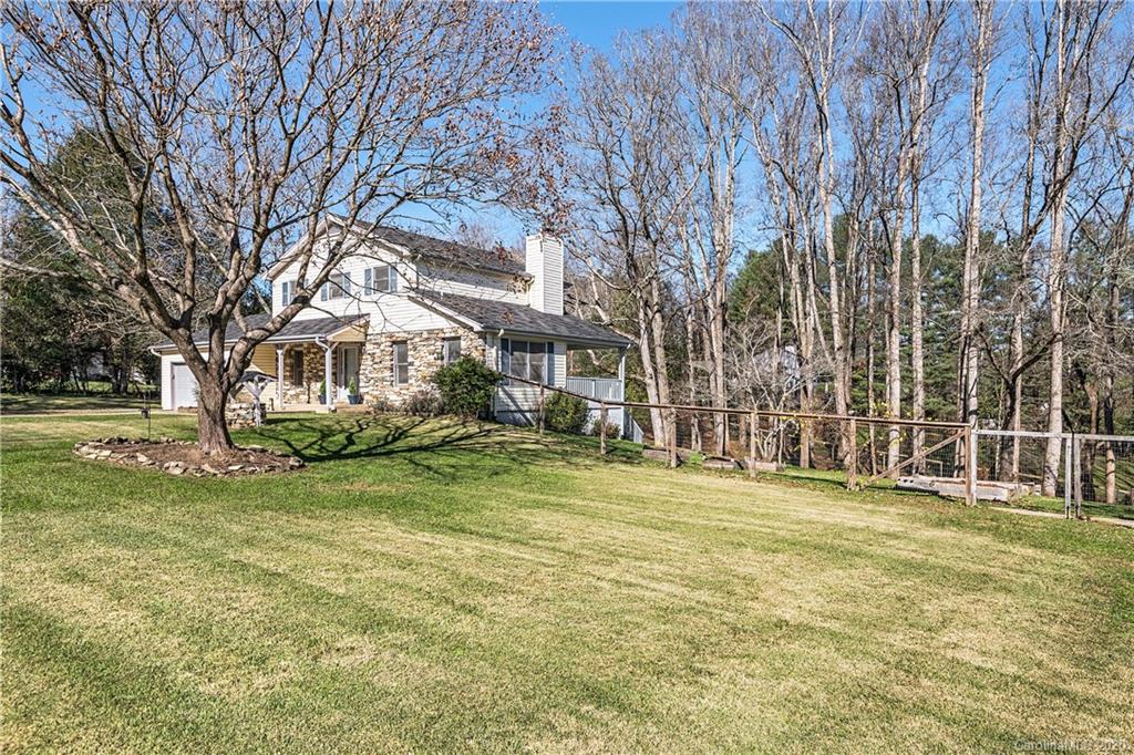 66 Beechwood Drive Horse Shoe NC 28742