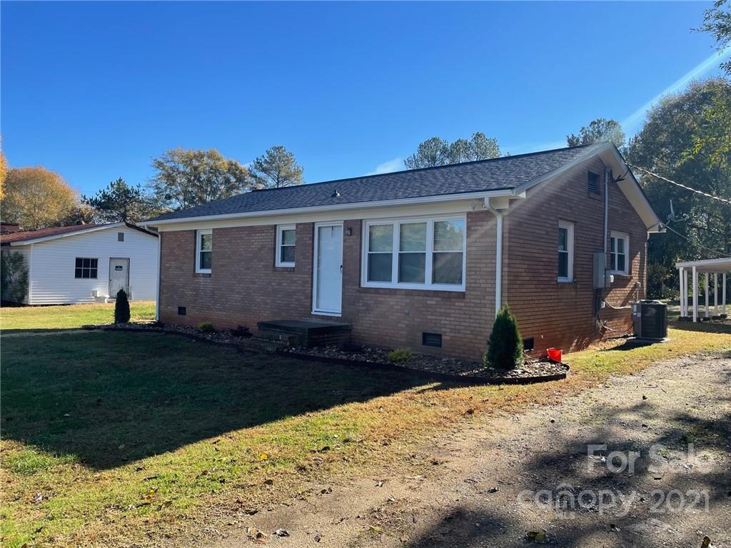 1915 Holly Hill Road Shelby NC 28152