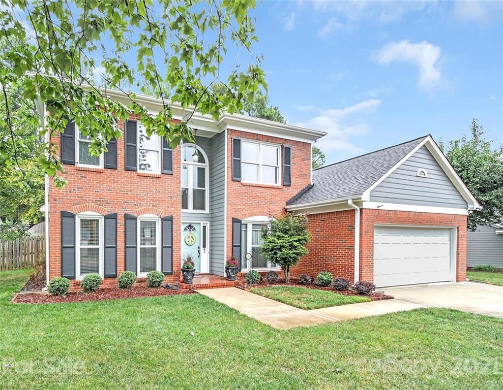 9817 Leaf Arbor Lane Charlotte NC 28277