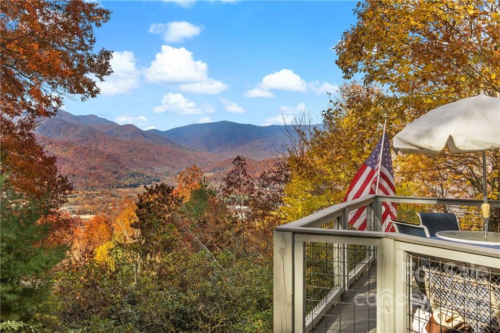 118 Lady Slipper Trail Swannanoa NC 28778